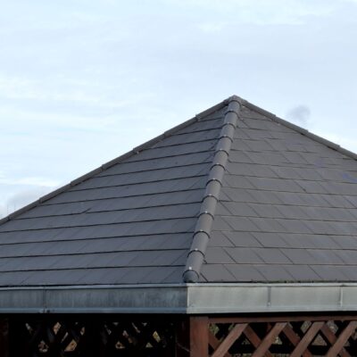 Licenced Slate Roofing company near Slough